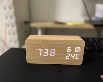 Despertador LED multifuncional de madeira, ideal para bebês: Exibe temperatura e umidade, design minimalista • Presente de aniversário