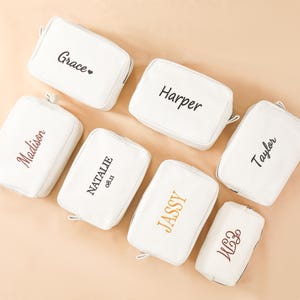 Personalized Waffle Travel Cosmetic Bag, Custom Monogram Makeup Bag, Personalized Travel Cosmetic Toiletry Bag, Bridesmaid Gift Gift fot Mom