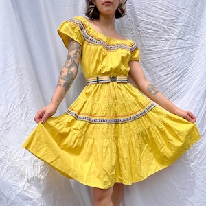 Vintage Patio Dress / Western Yellow Ric Rac Trim Dress / 50&#39;s Dress / Full Skirt Square Dance Dress / Country Western Nashville Dress