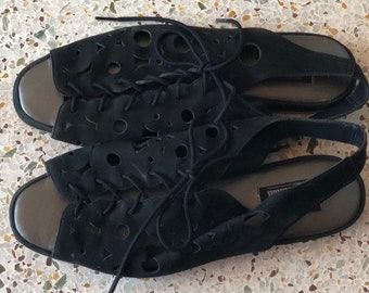 Size 7.5-8 Vintage Sandals / Gladiator Sandals / Vintage Summer Shoes / Black Suede Leather Cut Outs Sandals / Vintage Flats / Open Toe