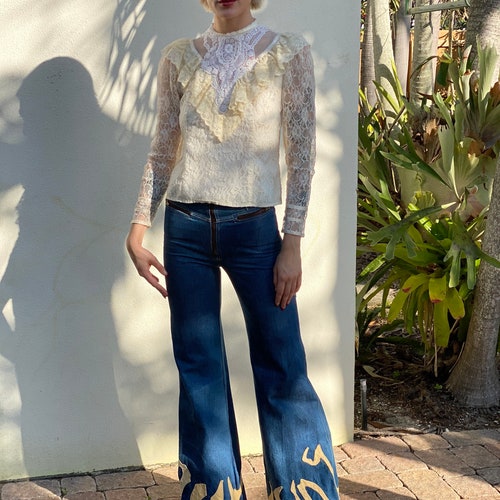 Gunne Sax Blouse / Cream Lace with Crochet Cotton High Neckline / shops 1970's 1980's Cream Top / Sheer Sleeves Victorian Look