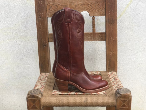 Size 5 Cowboy Boots / 1970's Cowboy Boots / Gorgeo