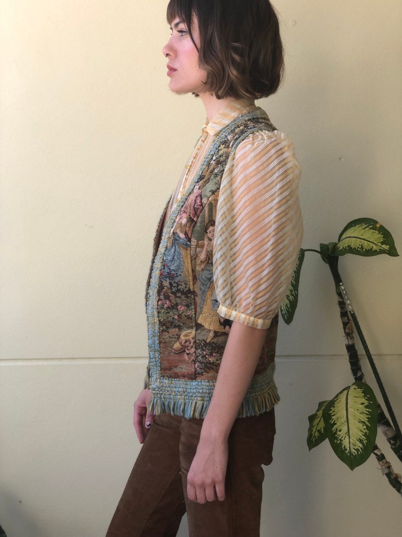 1960s Carpet Tapestry Vest Romantic Fringe Waist Coat Dancing Novelty Embroidered Waist Coat