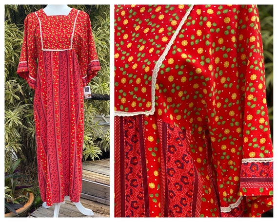 1970's Cotton Dress / Calico Printed Floral Dress