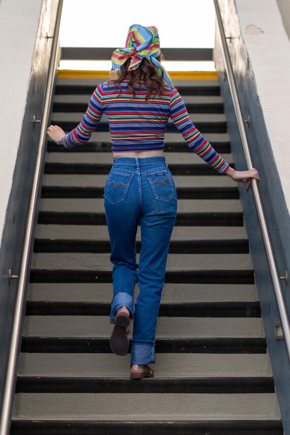 Vintage Crop Top / 70's Striped Crop Top / Rainbo… - image 3