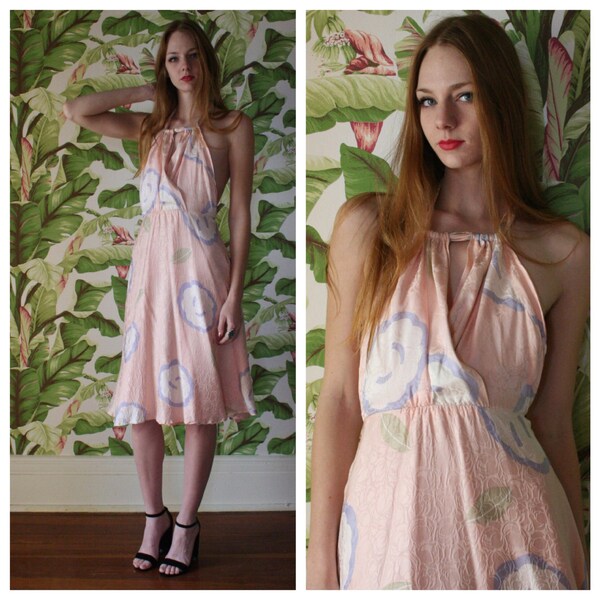 1980's Silk Open Back Dress / Ethereal Barely There Dress / Cotton Candy Pink Printed and Pressed Silk Flutter Dress / With a Bow on Top