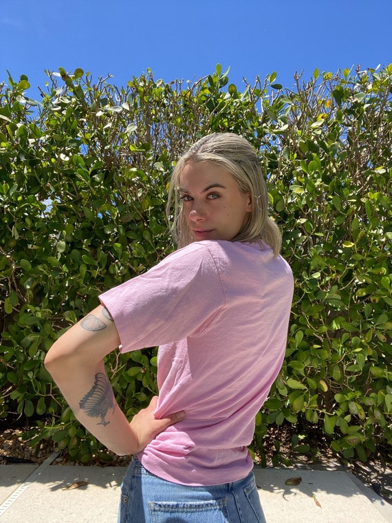 90's Tshirt / Palm Beach Pink Solid Print Jersey Tshirt / Pocket Tee / 100 Percent Cotton T-shirt