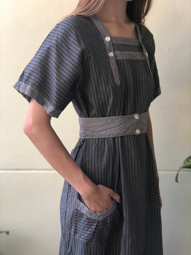 Antique Chore Dress / 1910's Cotton Workwear Tunic / Gray Calico Printed Dress / Original Workwear Dress / Teens Antique / Check Dress image 6