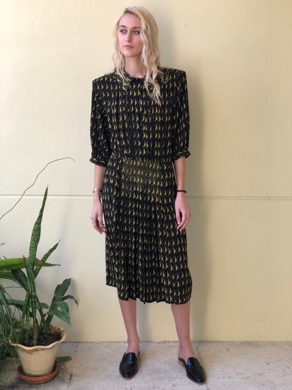 1980's Shoulder Pads Dress / Albert Nipon / Vintag
