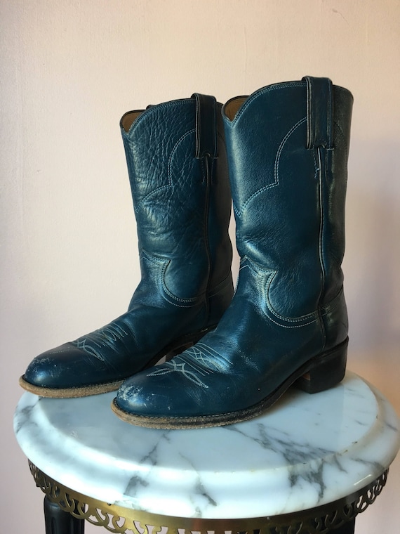navy blue boots size 5