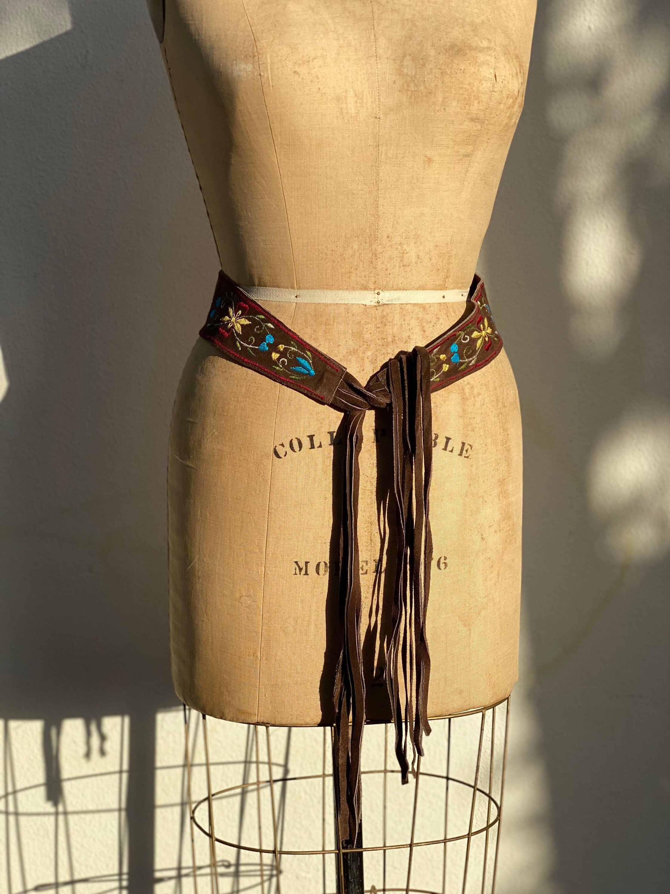 HERITAGE LEATHER FRINGE BELT ベージュ 0AF18ADA-5DA3-4711-89CF-