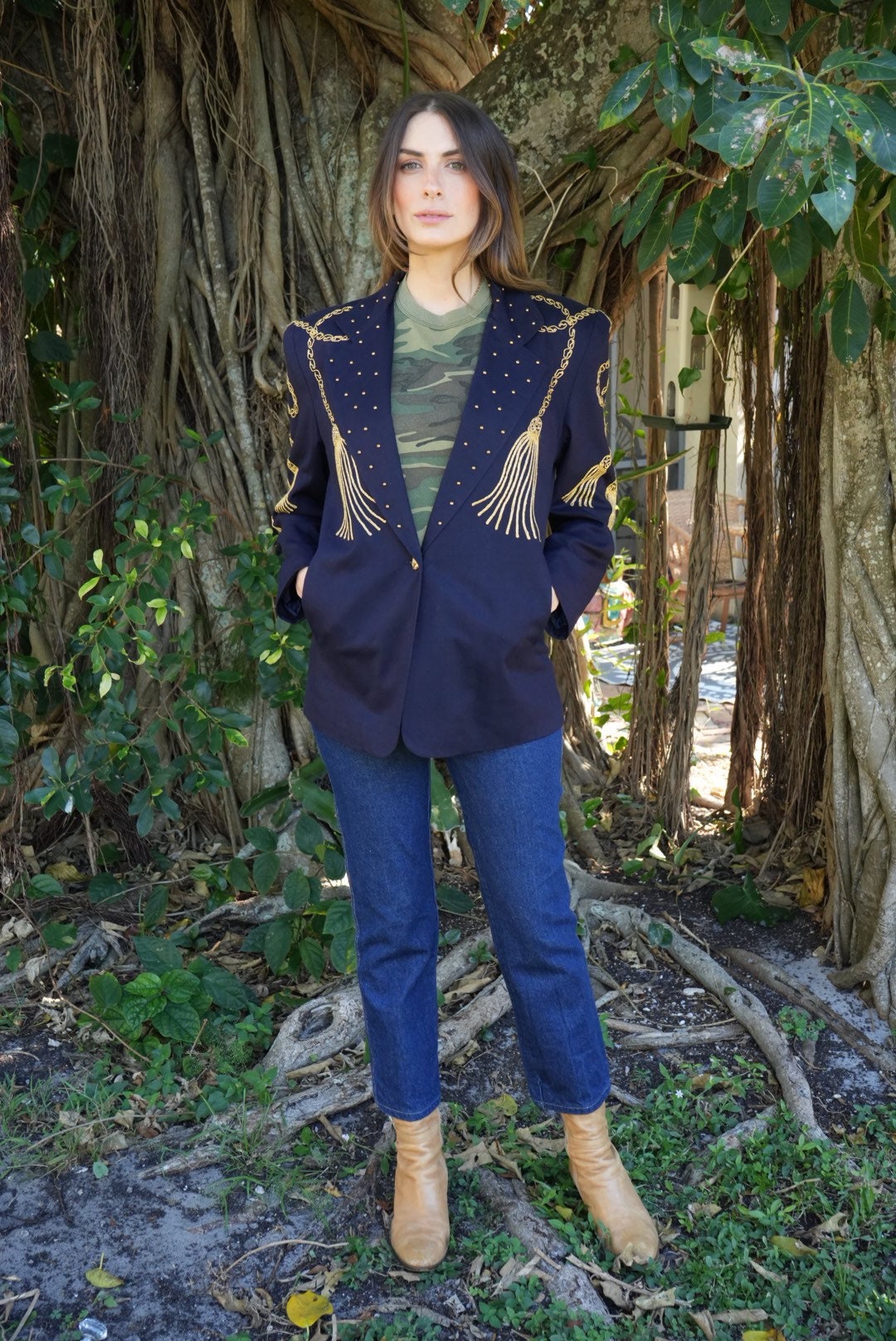 80's Linen Jacket / Gold Embroidery Rope and Tassels With