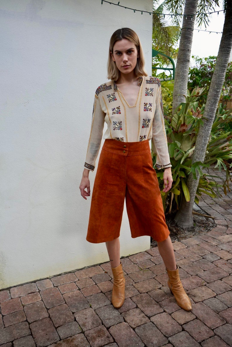 70s Leather Gaucho Pants / Copper Brown Suede Leather Pants / Seventies High Waist Gauchos / High Waist Trousers / High Waters image 6