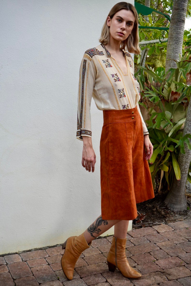 70s Leather Gaucho Pants / Copper Brown Suede Leather Pants / Seventies High Waist Gauchos / High Waist Trousers / High Waters image 9