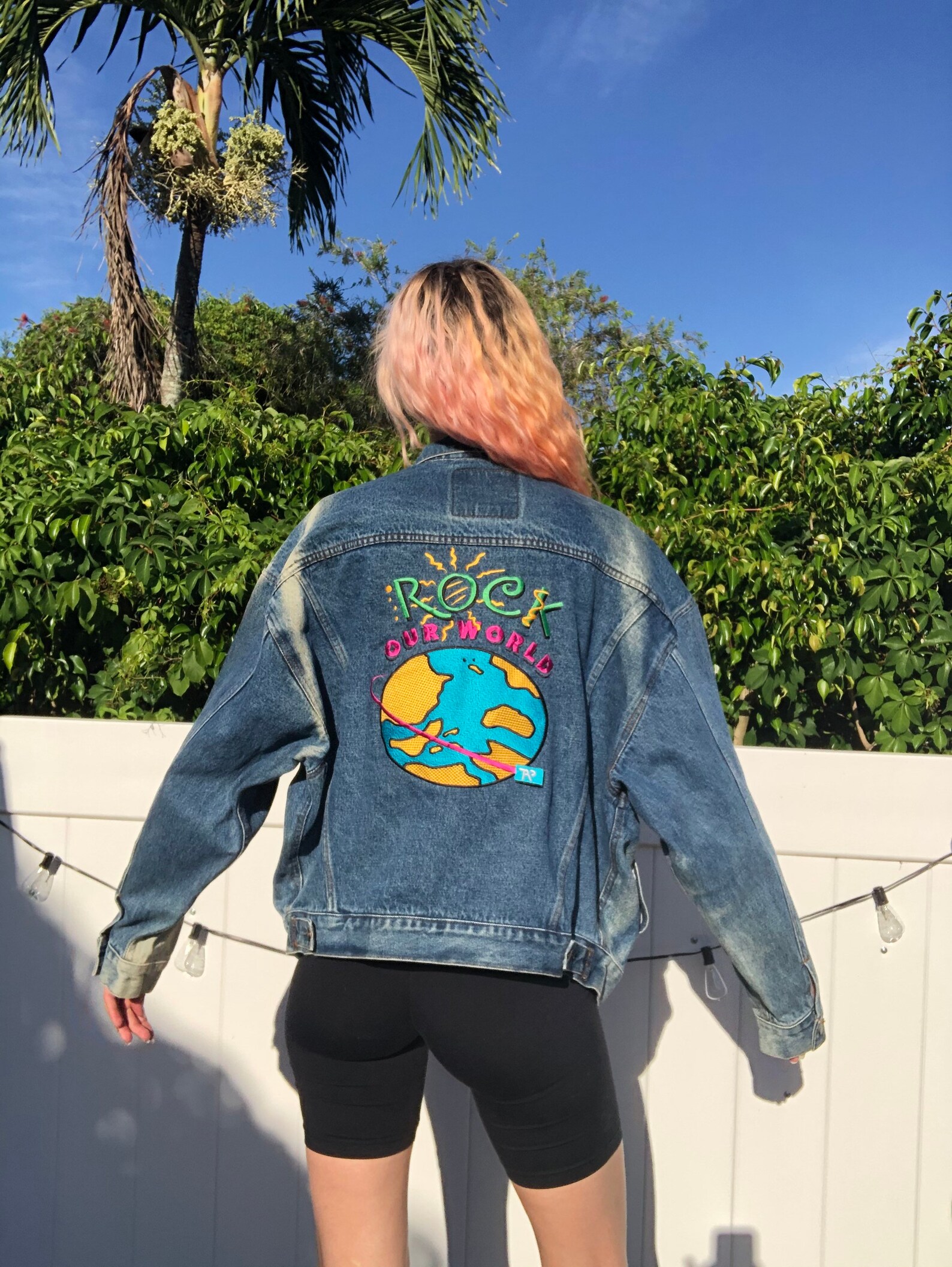 Vintage 90’s super cool Beverly Hills denim jacket ⭐️ main image 1