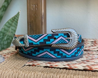 29.5-33" Printed Leather Belt / Silver Buckle Belt / Vintage Cowboy Boot Belt / Statement Belt / Rodeo Cowboy / Horseshoe Horse Belt