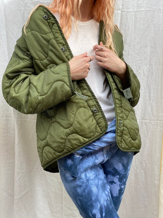 Vintage Quilted Puffy Coat / Army Liner / Lightwei