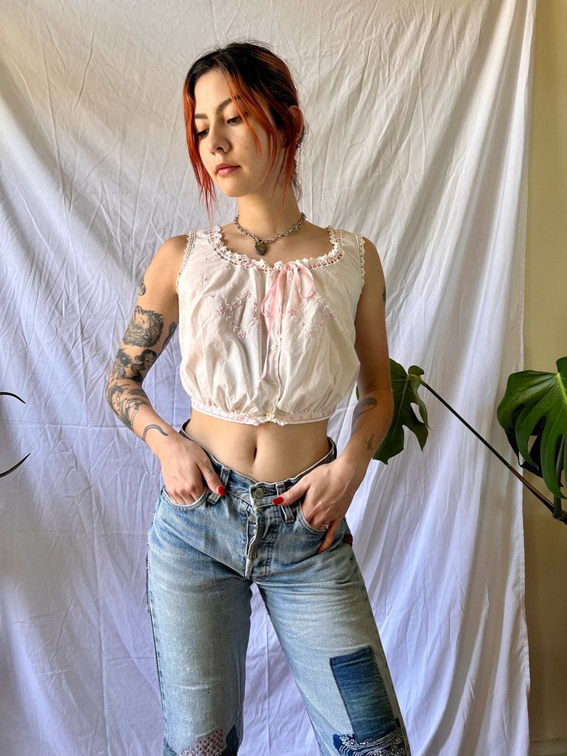 1910's Crochet Cropped Blouse / Antique Embroidered White Summer Cami Shirt with MOP Buttons / Ethereal Festival / Haute Hippie Boho Blouse image 2