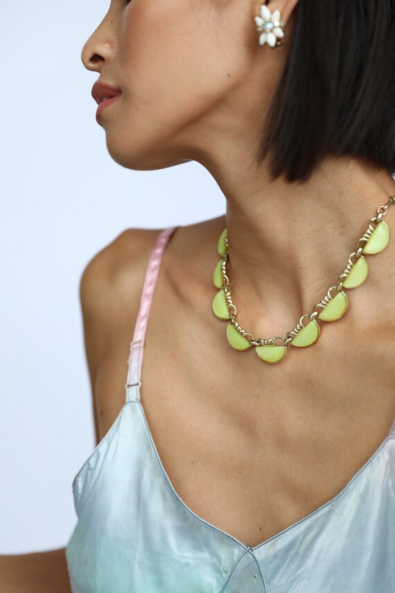 1960's Chartreuse Necklace / Statement Neck Piece… - image 2