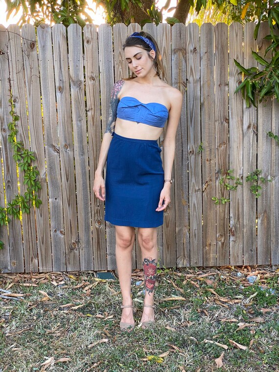 1950's Skirt / Cotton Wiggle Midi Skirt / Navy Bl… - image 4