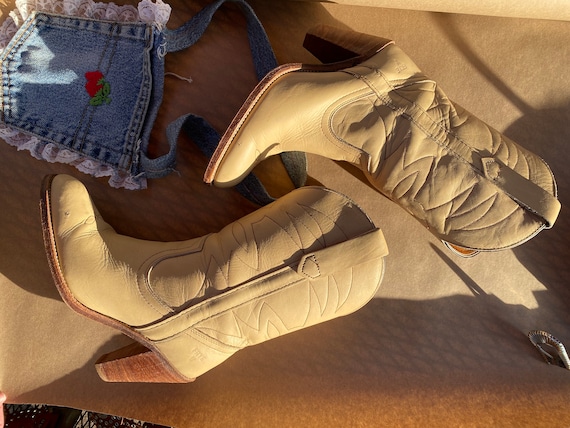 7.5 B Cowboy Boots / 1970's Frye Cowboy Boots / Cr