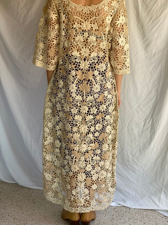 1960's Lace Maxi Dress / Plastic Front Zipper Six… - image 9