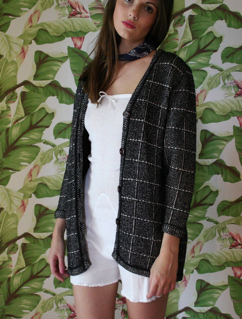 Valentino Sweater Long Knit Top Cardigan Sweater Knitwear 1980/'s Winter Sweater Valentino Boutique Pocket Sweater Miss V