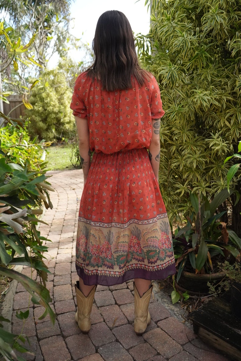 Ensemble de robes en coton des années 1970 / Blouse à manches bouffantes et jupe en gaze de coton semi-transparente / Robe Boho des années 70 / Robe couleurs automnales image 9