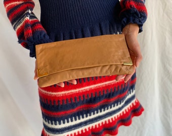 1970's Leather Clutch Purse with Gold-tone Hardware / Envelope Clutch Handbag / Bohemian Leather Purse