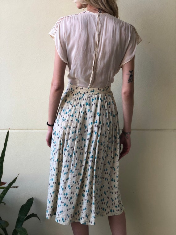 1950's Skirt / Novelty Vase Midi Skirt / Novelty … - image 3