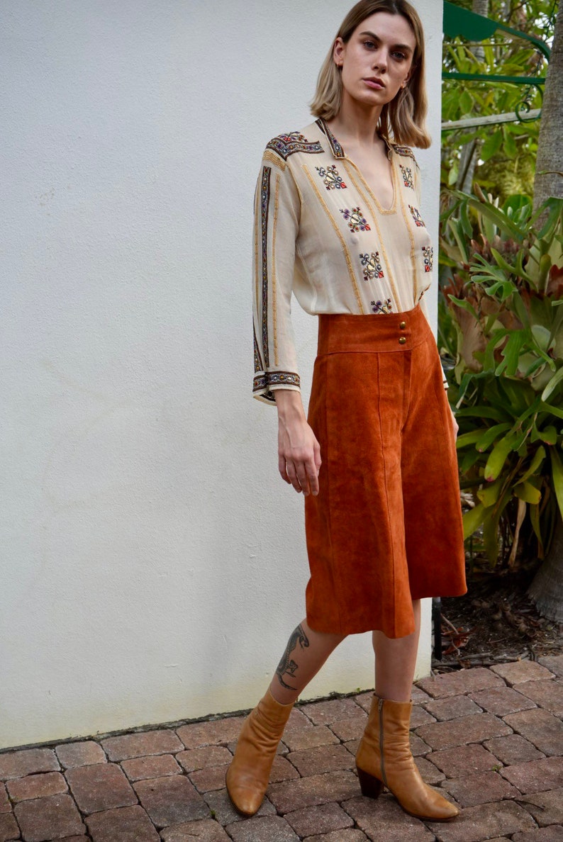 70s Leather Gaucho Pants / Copper Brown Suede Leather Pants / Seventies High Waist Gauchos / High Waist Trousers / High Waters image 3