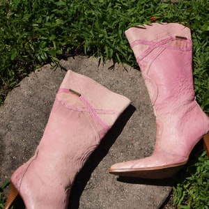 Size 5 US / y2k Pink Leather Pointed Toe Boots / Mid Calf Booties / On Trend Boots image 2