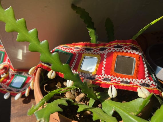 Gorgeous Hippie Belt / 26-36" Waist / Hand Beaded… - image 2