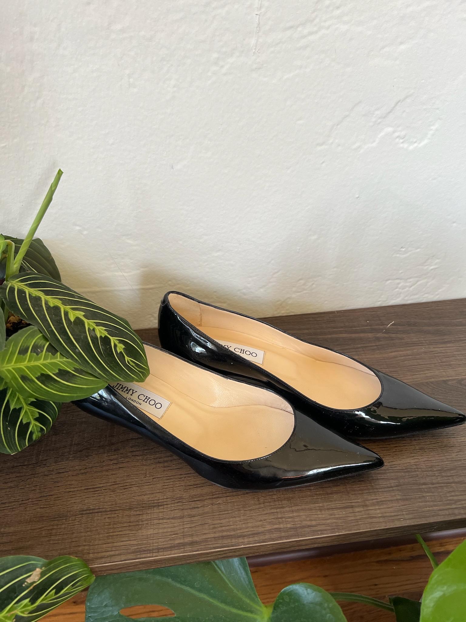 Size 37 Jimmy Choo Kitten Heels / Black Patent Leather Pointed Toe
