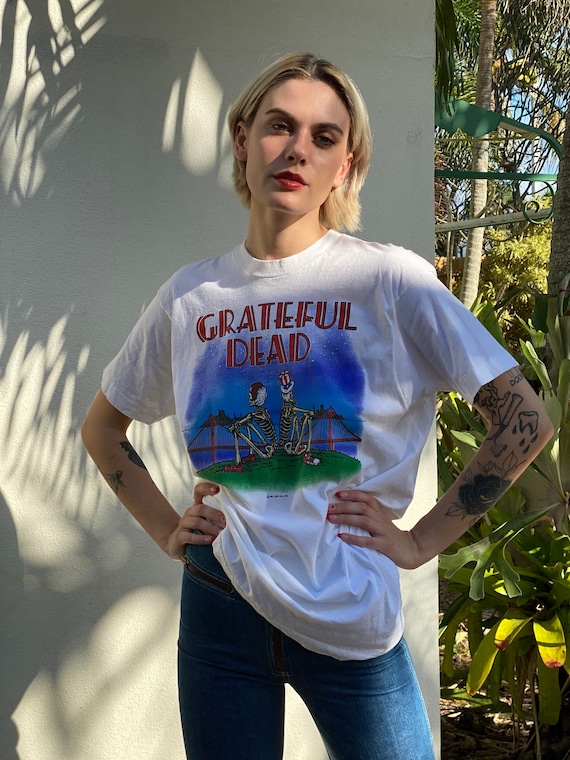 1981 Grateful Dead Band Tshirt / Golden Gate Bridge Rock Tee