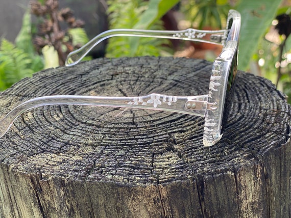 1960's Sunglasses / Clear Plastic Carved Floral D… - image 10