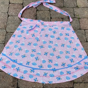 50s Novelty Printed Half Apron / OS One Size Fits Most / Stocking Stuffer Xmas Gift / Mid Century Apron / Cotton Apron