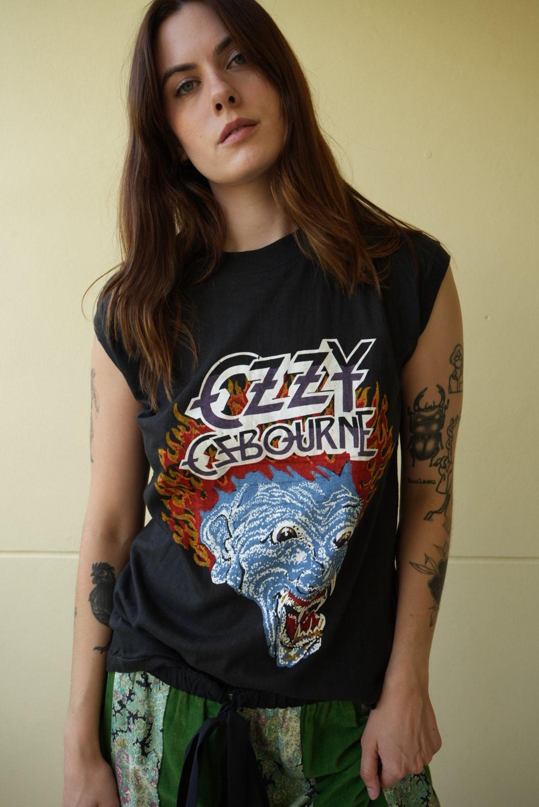 Vintage OZZY OSBOURNE Sleeveless Tshirt / Concert Tshirt Tank Top / UNISEX / 100% cotton