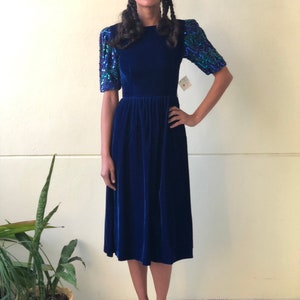 Vintage Velvet Dress / Puffed Sleeve Midi Dress / Blue Crushed Velvet / Haute Hippie Midi Dress / Zig Zag Green and Blue Sequin Dress image 2