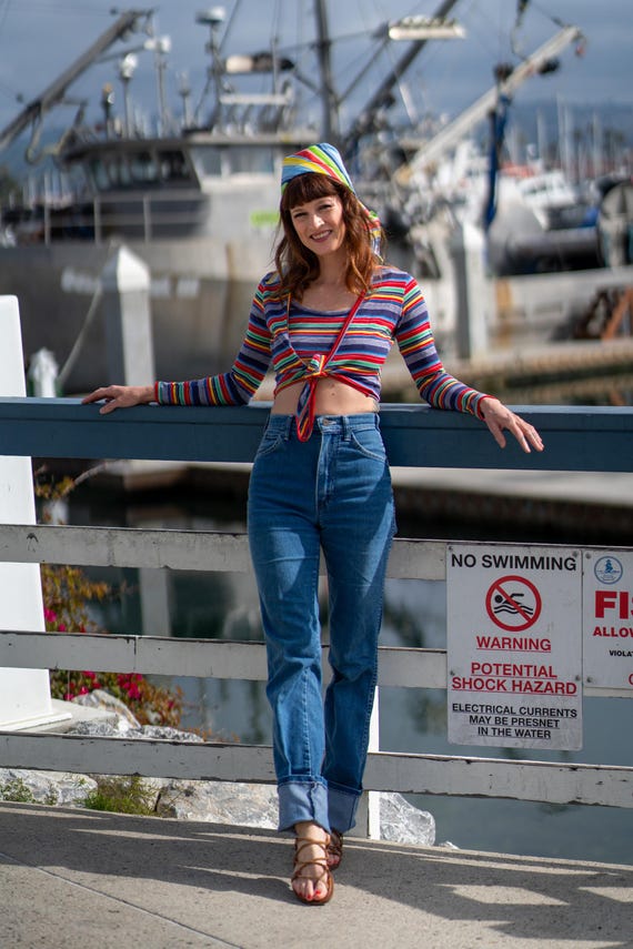 Vintage Crop Top / 70's Striped Crop Top / Rainbo… - image 5