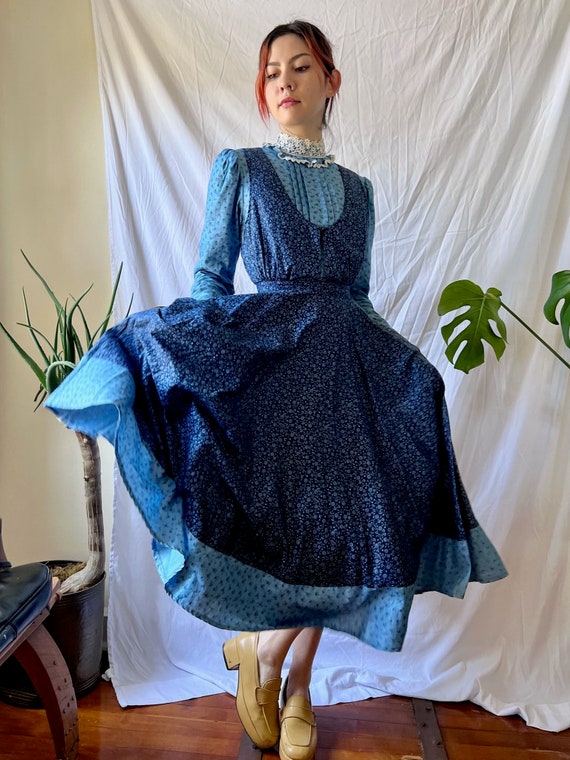 1970's Gunne Sax Cotton Dress / White Lace High Neckl… - Gem
