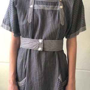 Antique Chore Dress / 1910's Cotton Workwear Tunic / Gray Calico Printed Dress / Original Workwear Dress / Teens Antique / Check Dress image 2