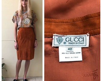 Vintage Gucci Suede Leather Skirt / 1980's Suede Leather Midi Skirt / Pencil Body Con Sexy Leather Skirt / Designer Work Wear/Secretary CEO