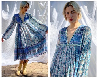 1970's Indian Cotton Dress / Blue Hues Tissue Thin Floral Block Printed Midi Dress / Easy Cotton Summer Dress / Festival Dress