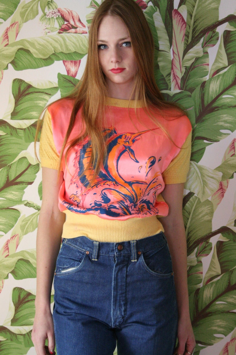 1940's Marlin Shirt / Sportwear Knit Acid Neon Pink Lemon Sweater Shirt / Knitwear / Early Forties / 1930's Novelty Shirt / Rare Fish Print image 3