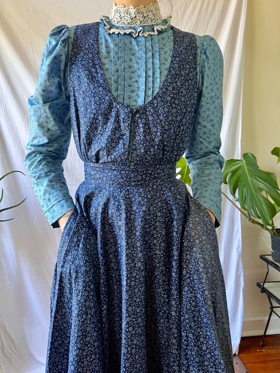 1970's Gunne Sax Cotton Dress / White Lace High Neckl… - Gem