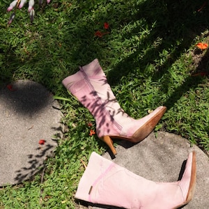 Size 5 US / y2k Pink Leather Pointed Toe Boots / Mid Calf Booties / On Trend Boots image 10