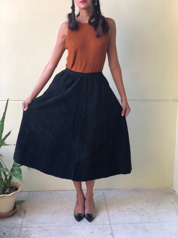 Black a hot sale line suede skirt