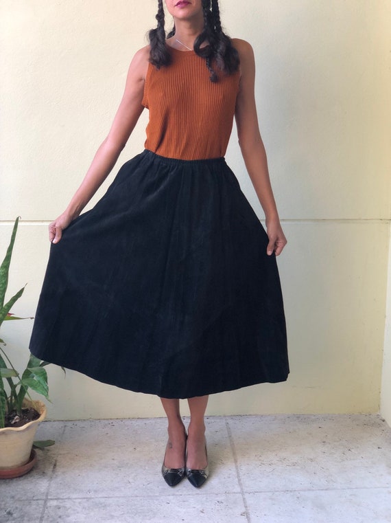 Vintage Suede Skirt / Leather Full Skirt / Vintag… - image 1