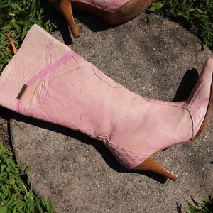 Size 5 US / y2k Pink Leather Pointed Toe Boots / Mid Calf Booties / On Trend Boots image 6